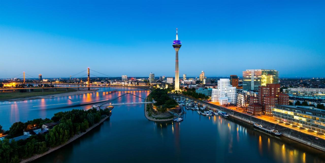 Hyatt Regency Dusseldorf Hotel Exterior photo